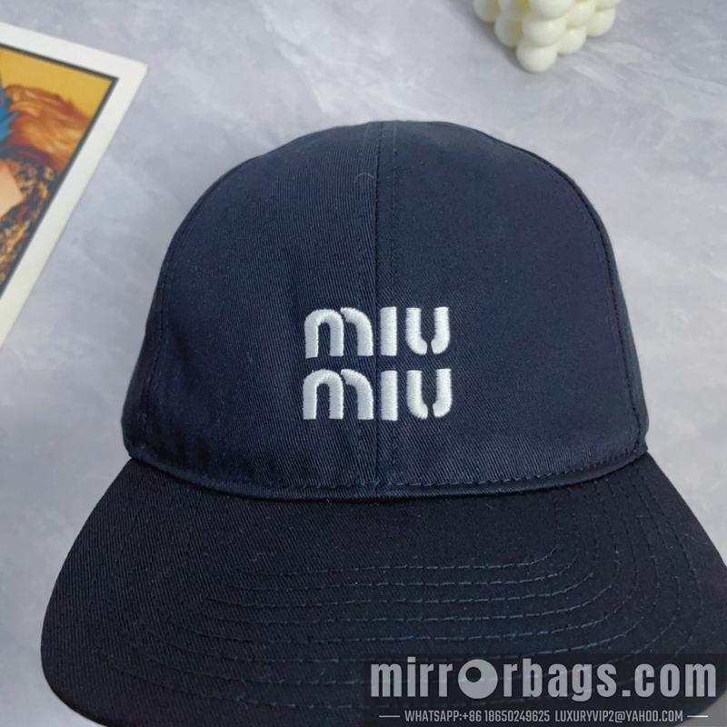 Miumiu Hat dx30