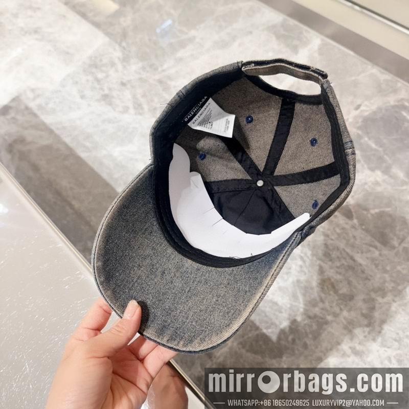 Balenciaga Hat dx46