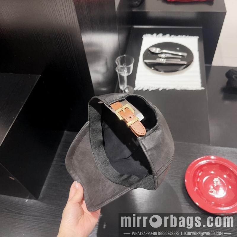 Miumiu Hat 082601