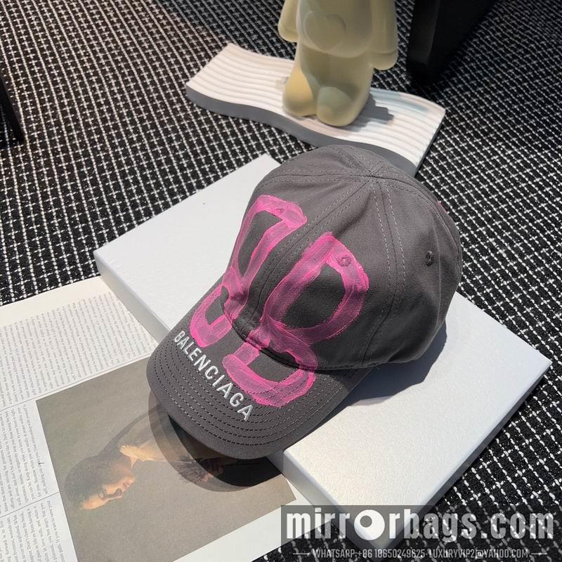 Balenciaga Hat dx15