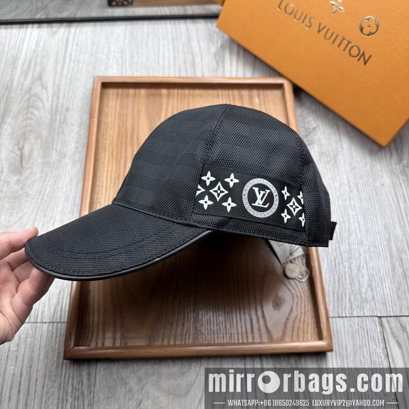 LV Hat dx47