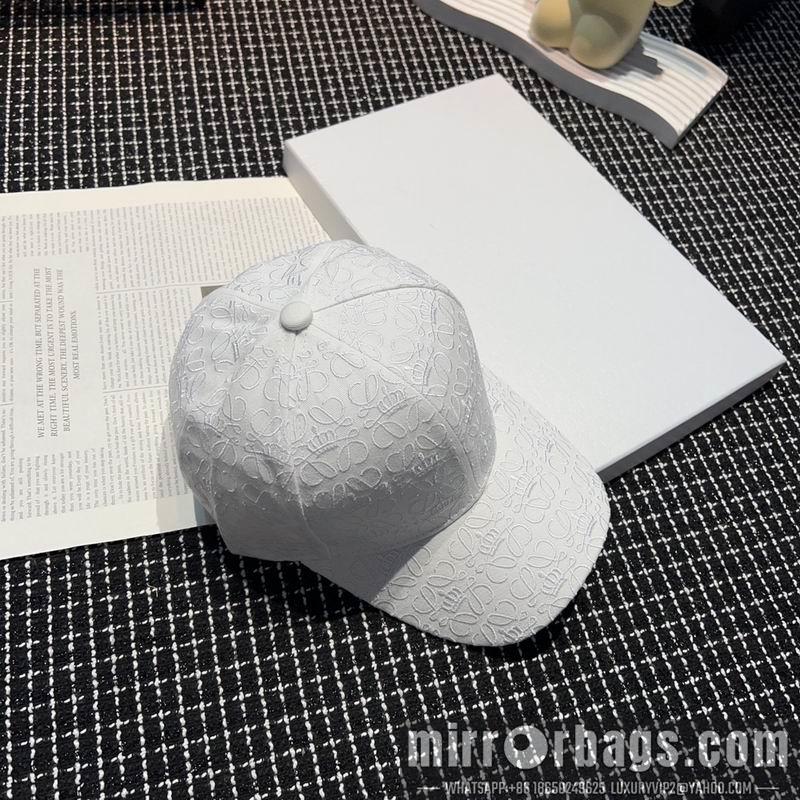Loewe Hat dx03