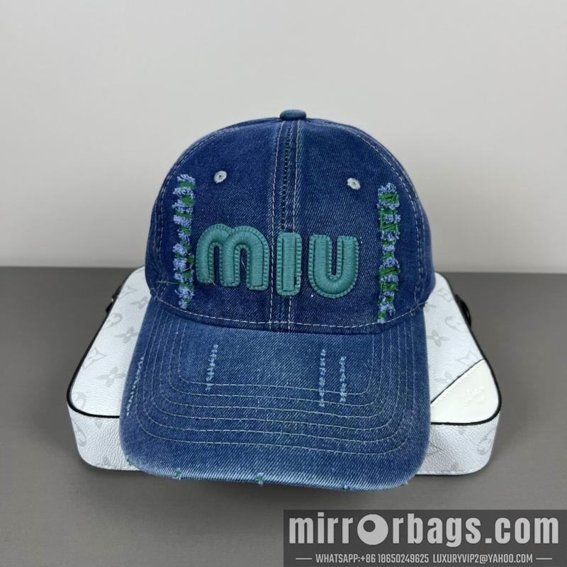 Miumiu Hat dx15