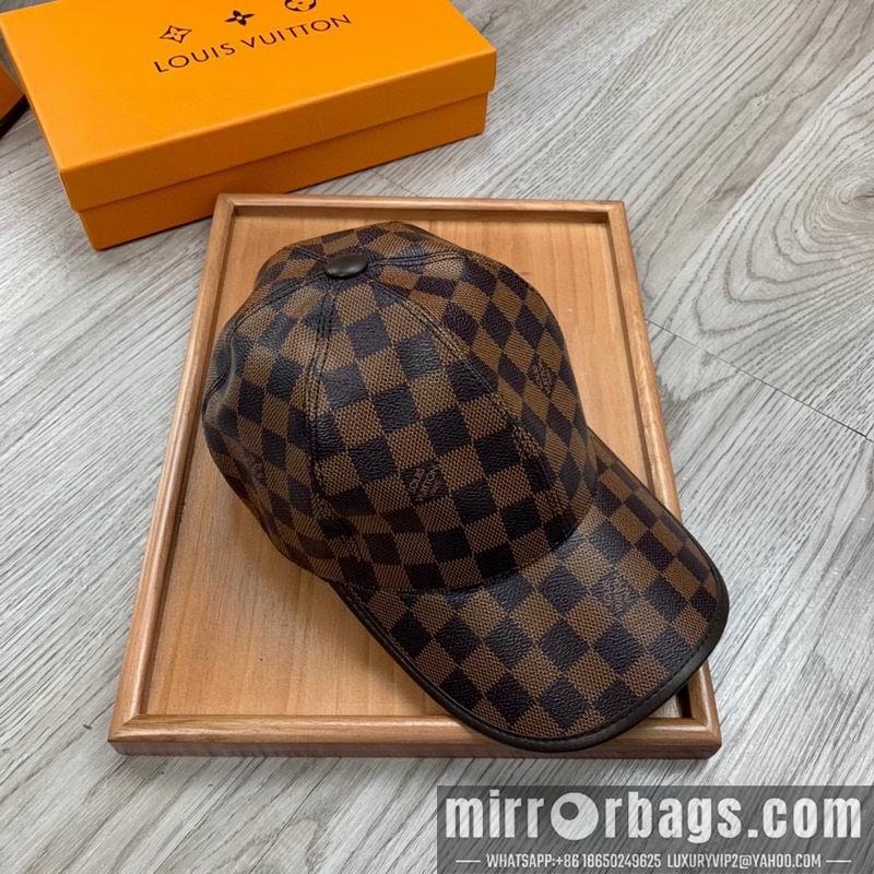LV Hat dx169