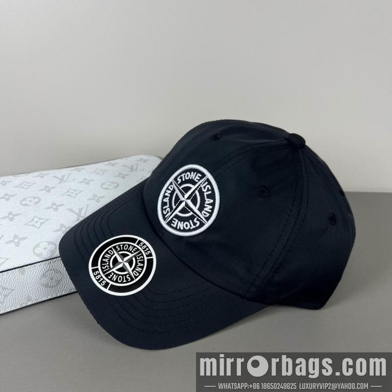 Stone Island Hat dx07