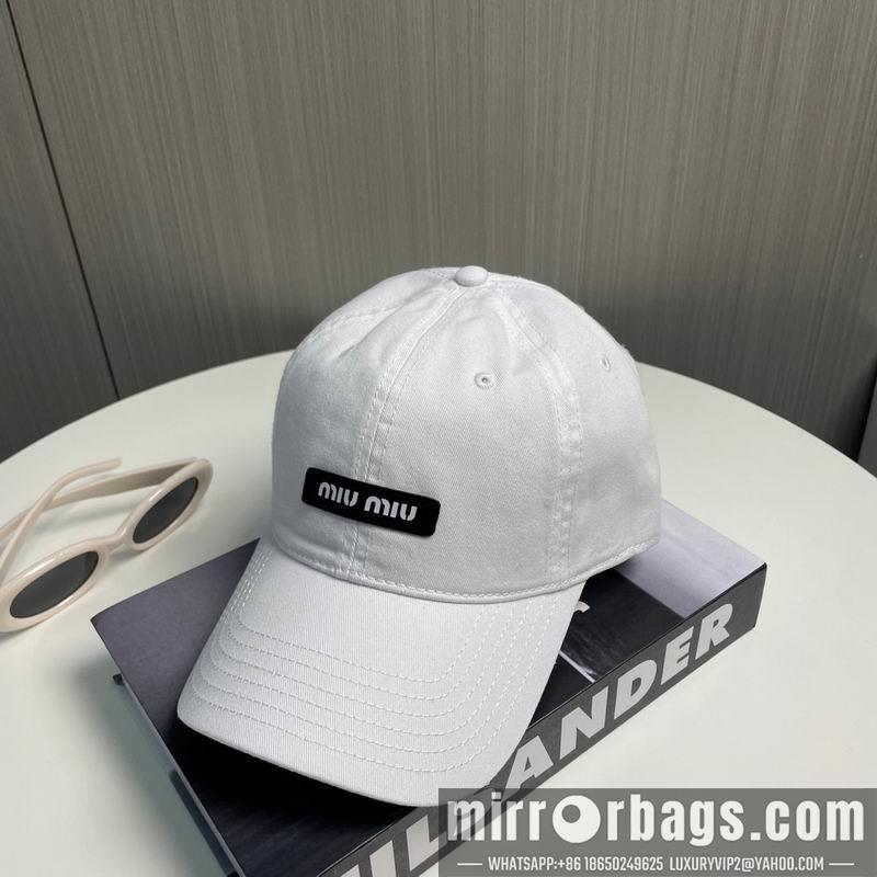 Miumiu Hat 030966