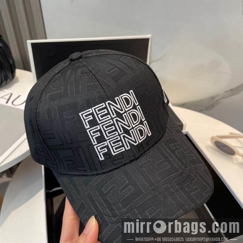 Fendi Hat dx72