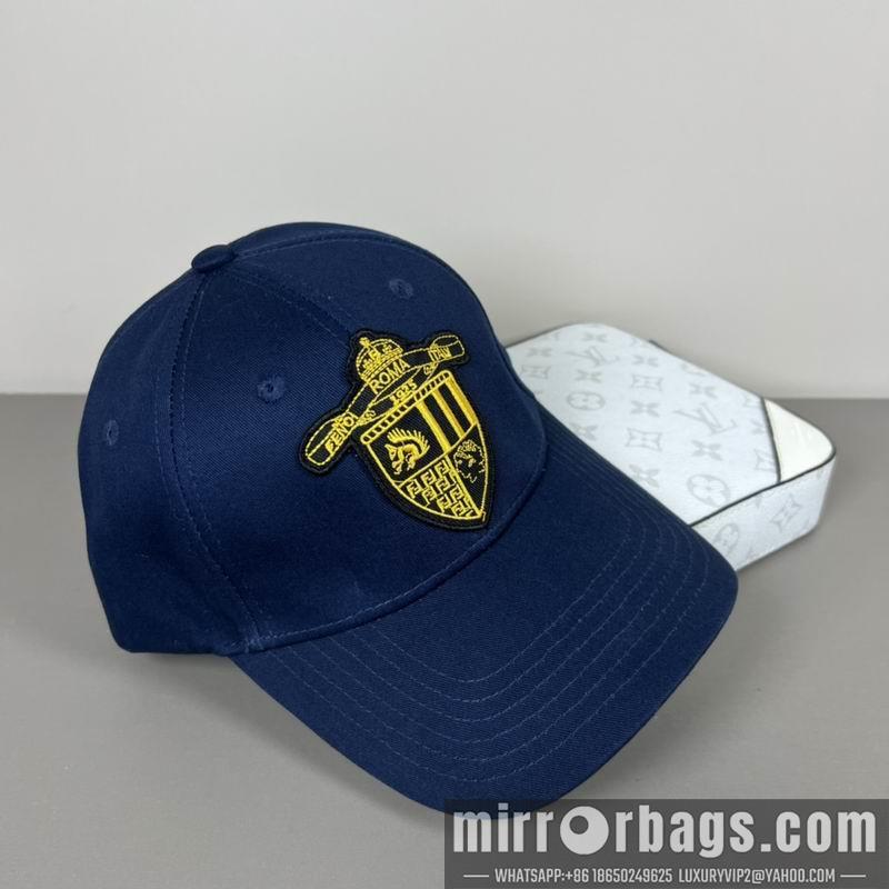 Fendi Hat dx76