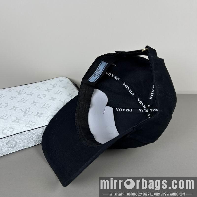 Prada Hat dx21