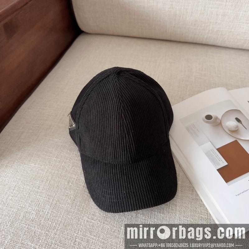 Prada Hat dx71