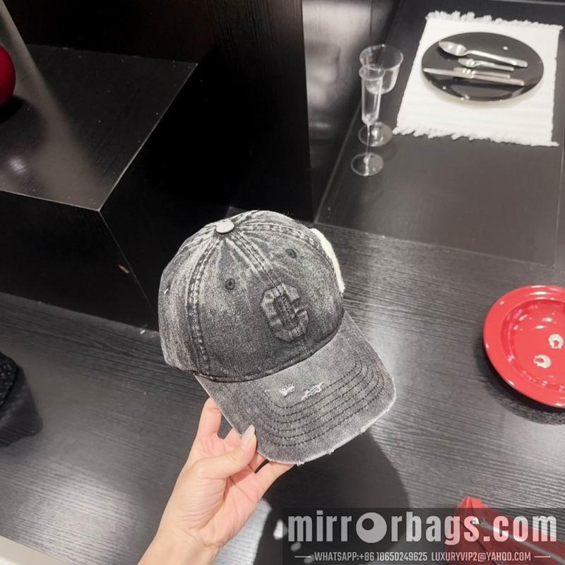 Celine Hat 083001