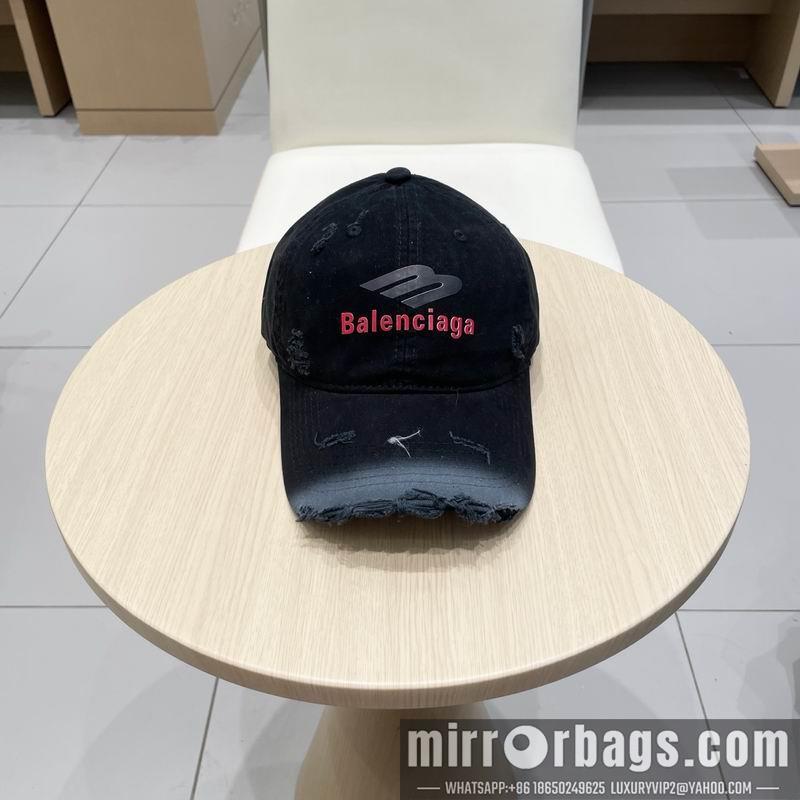 Balenciaga Hat 041402