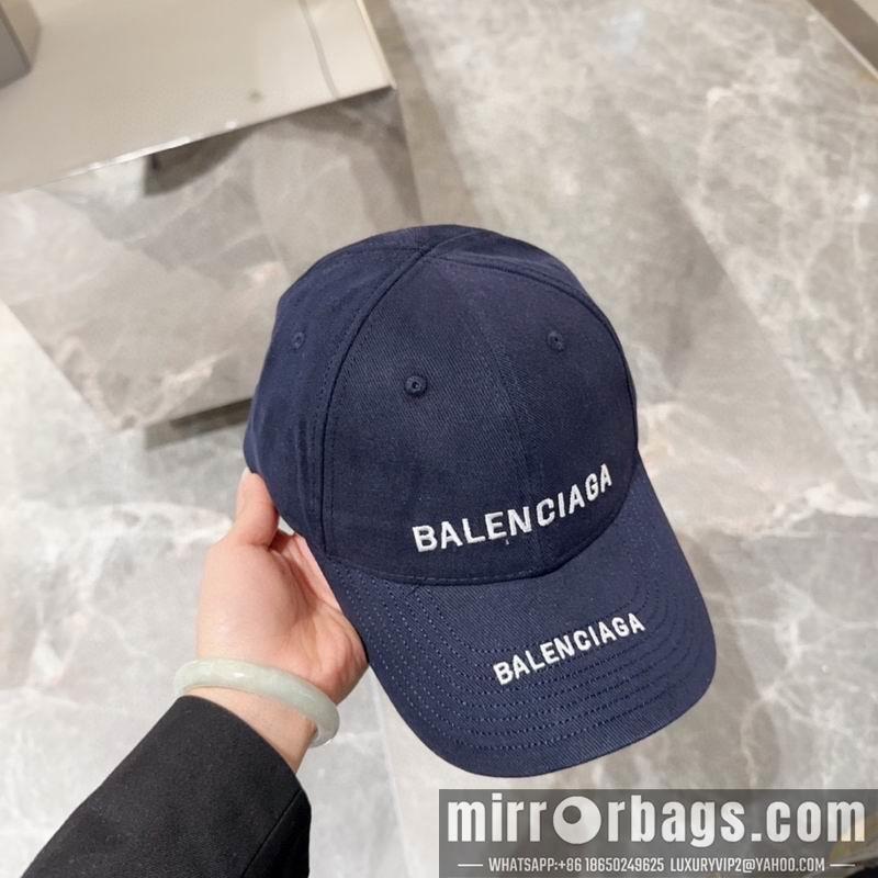 Balenciaga Hat 072301