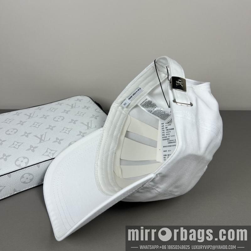 CK Hat dx32