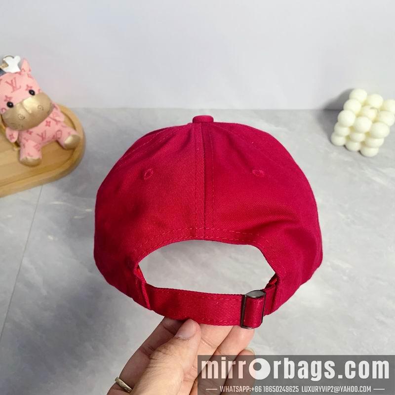 Balenciaga Hat dx59