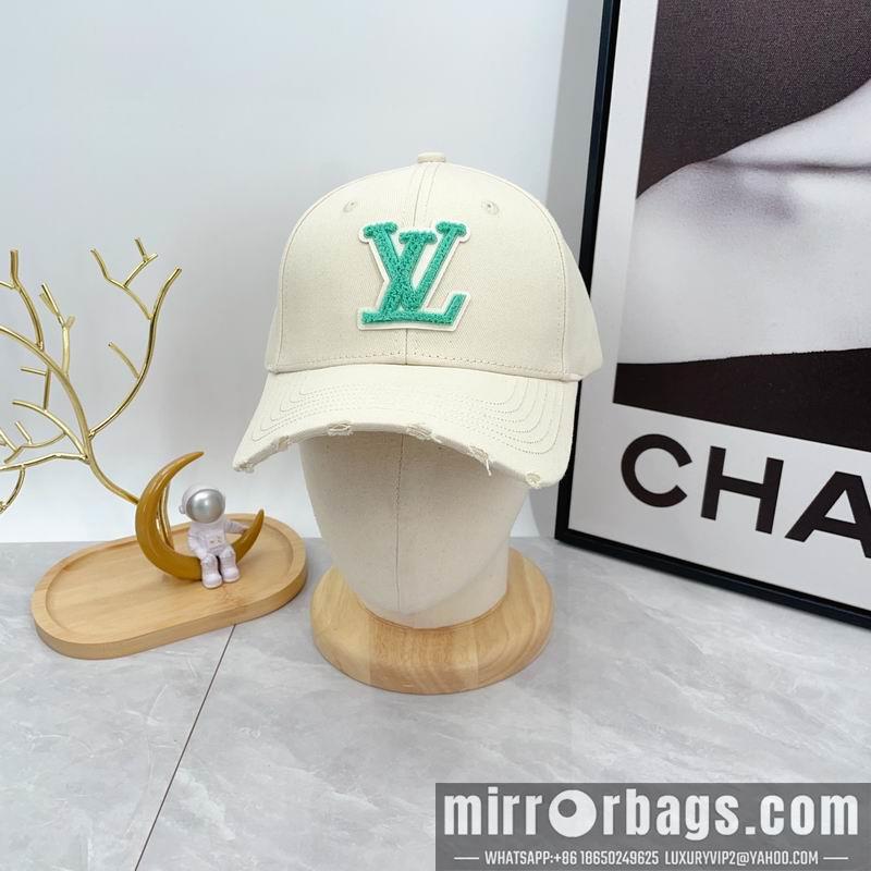 LV Hat dx158