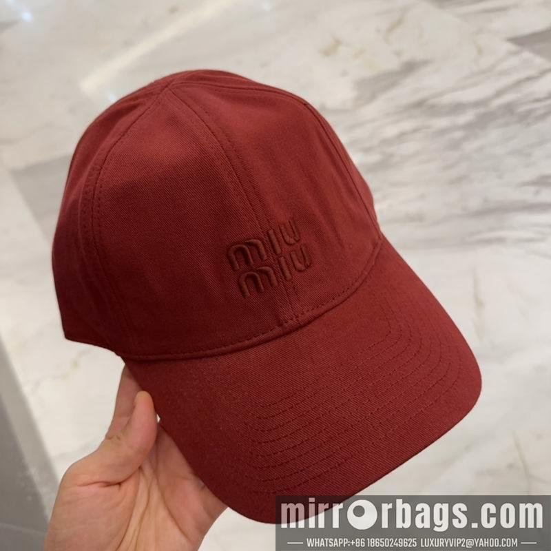 Miumiu Hat dx35