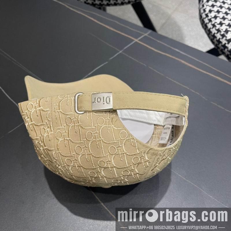 Dior Hat 083003