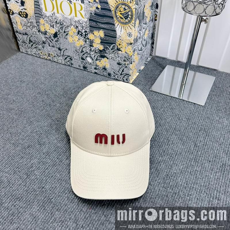 Miumiu Hat dx75