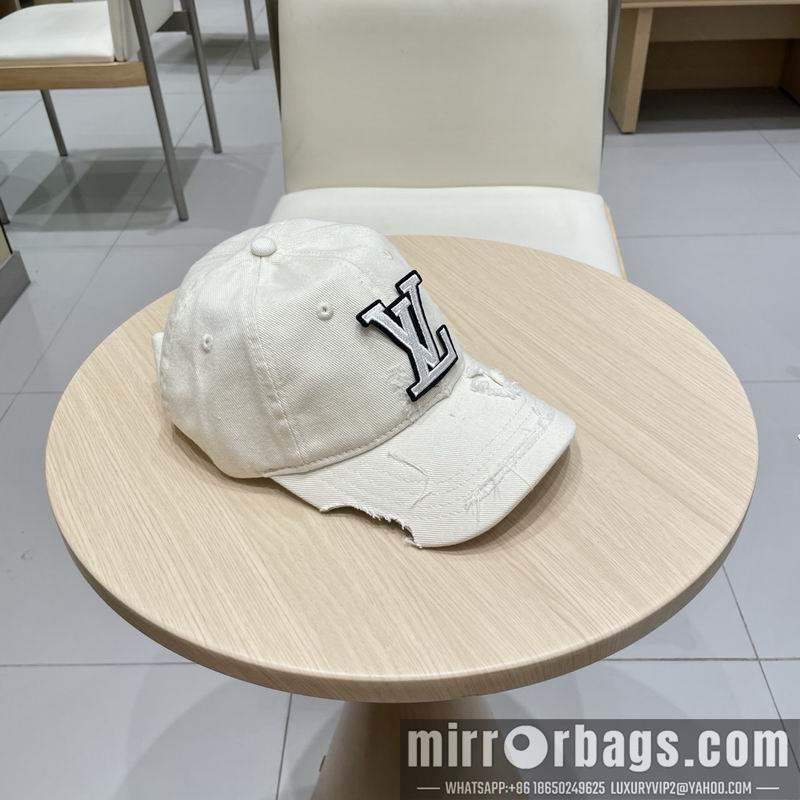 LV Hat 021004