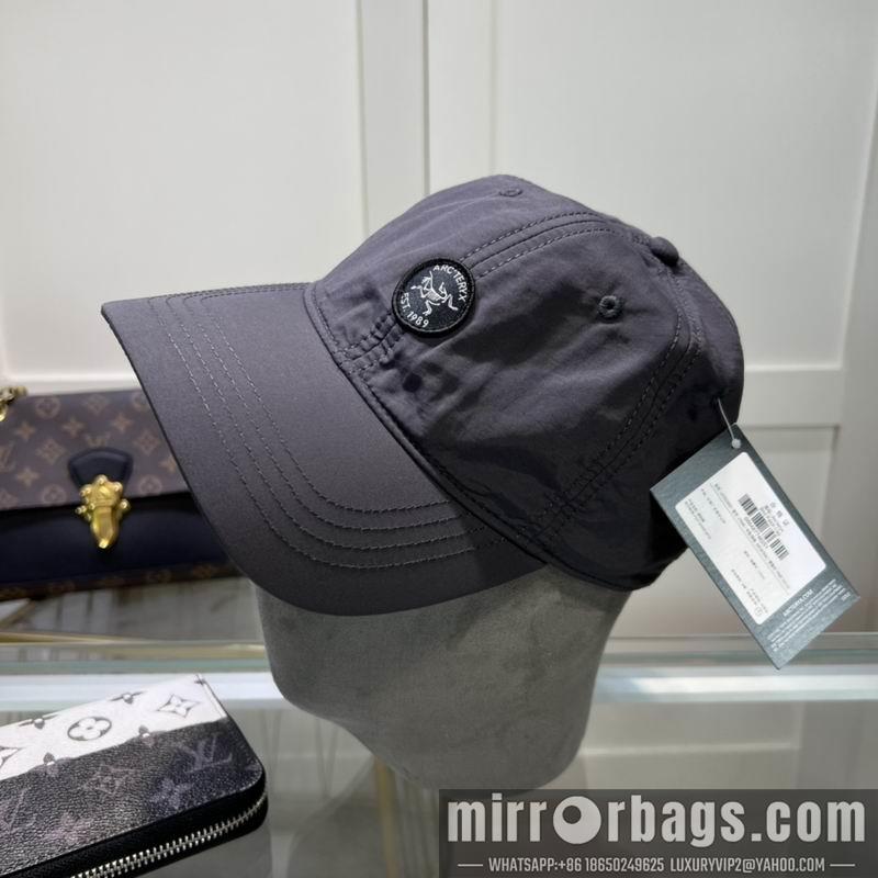 Arcteryx Hat dx09