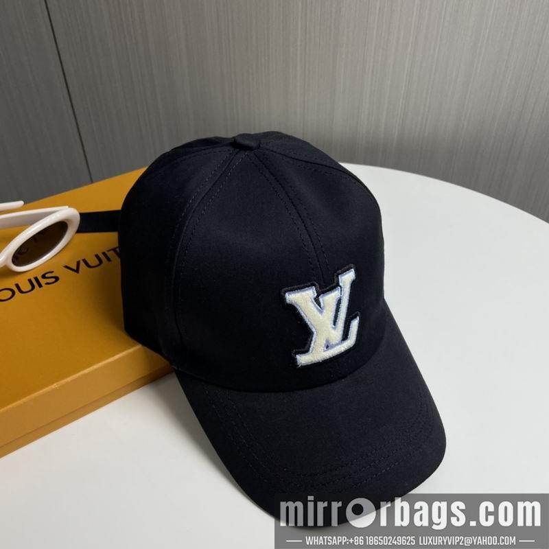 LV Hat dx159