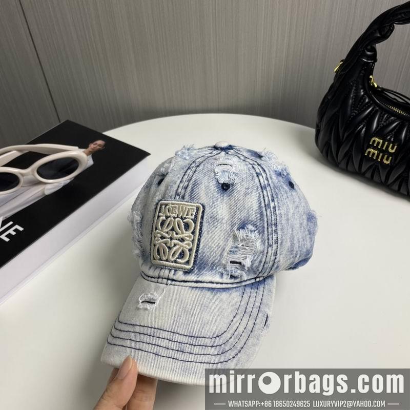 Loewe Hat dx50
