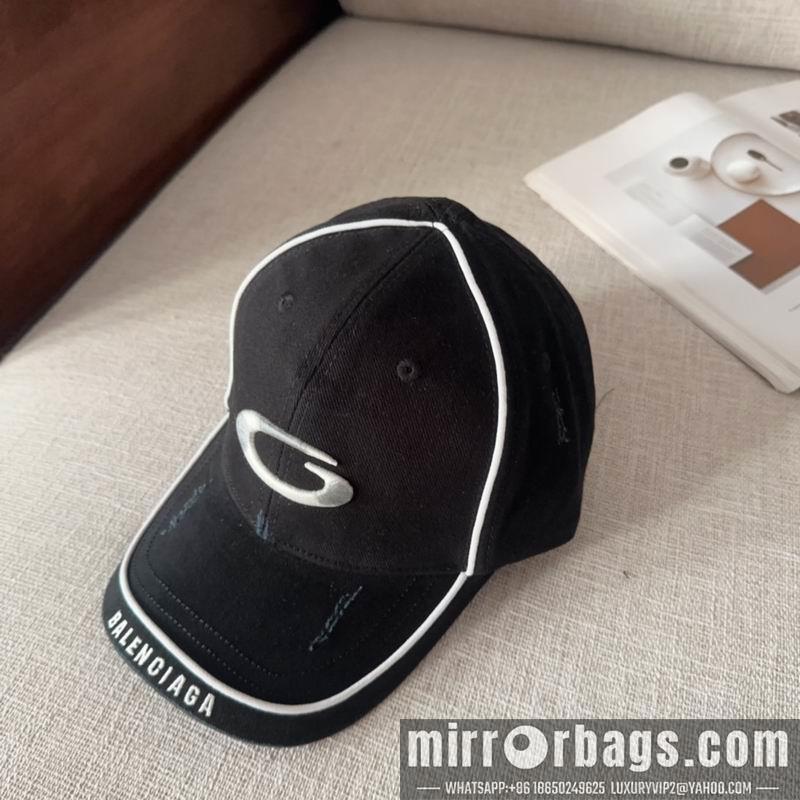 Balenciaga Hat dx24