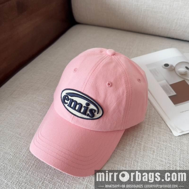 Emis Hat dx01