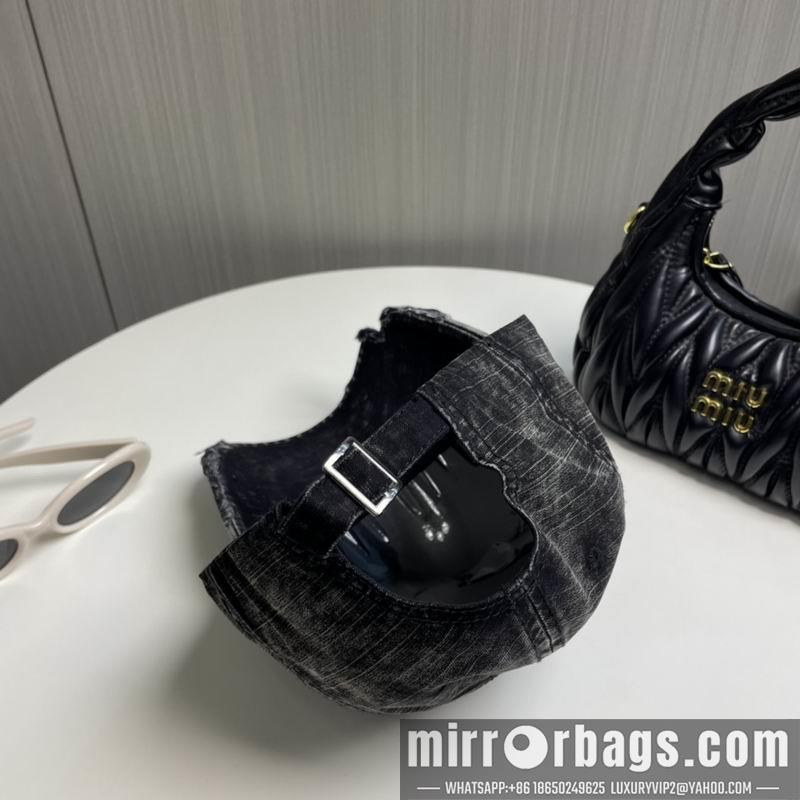 Gucci Hat 010601