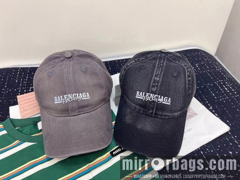 Balenciaga Hat dx106