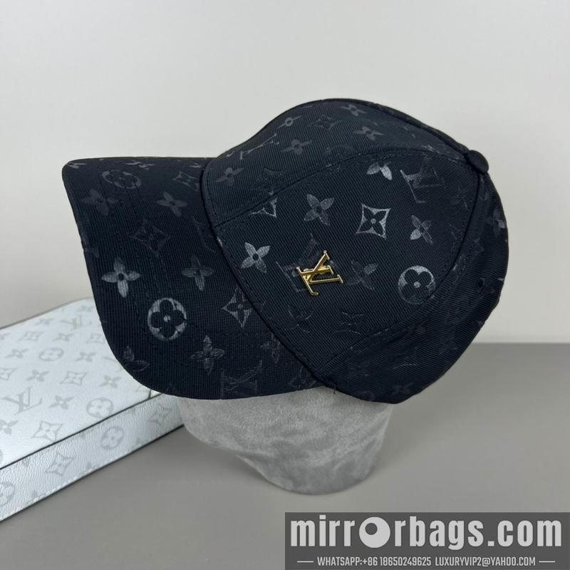 LV Hat dx18