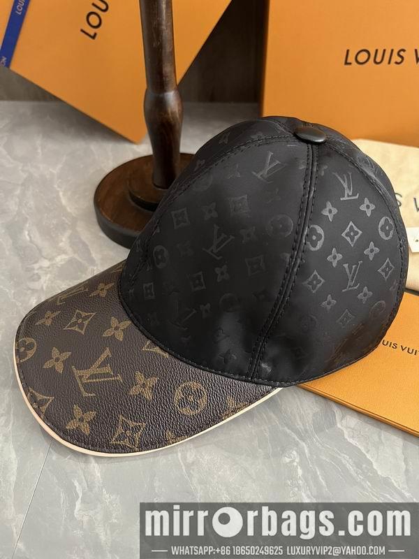 LV Hat dx10