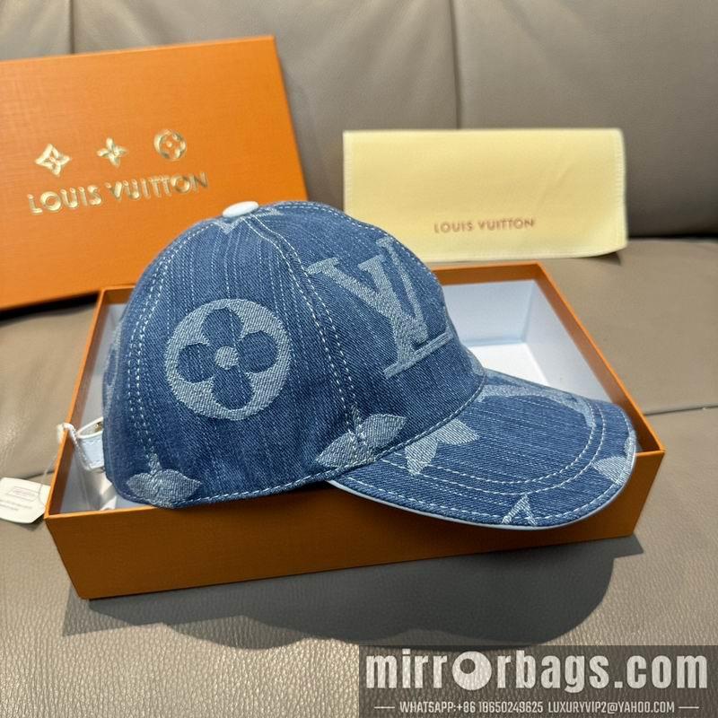 LV Hat dx122