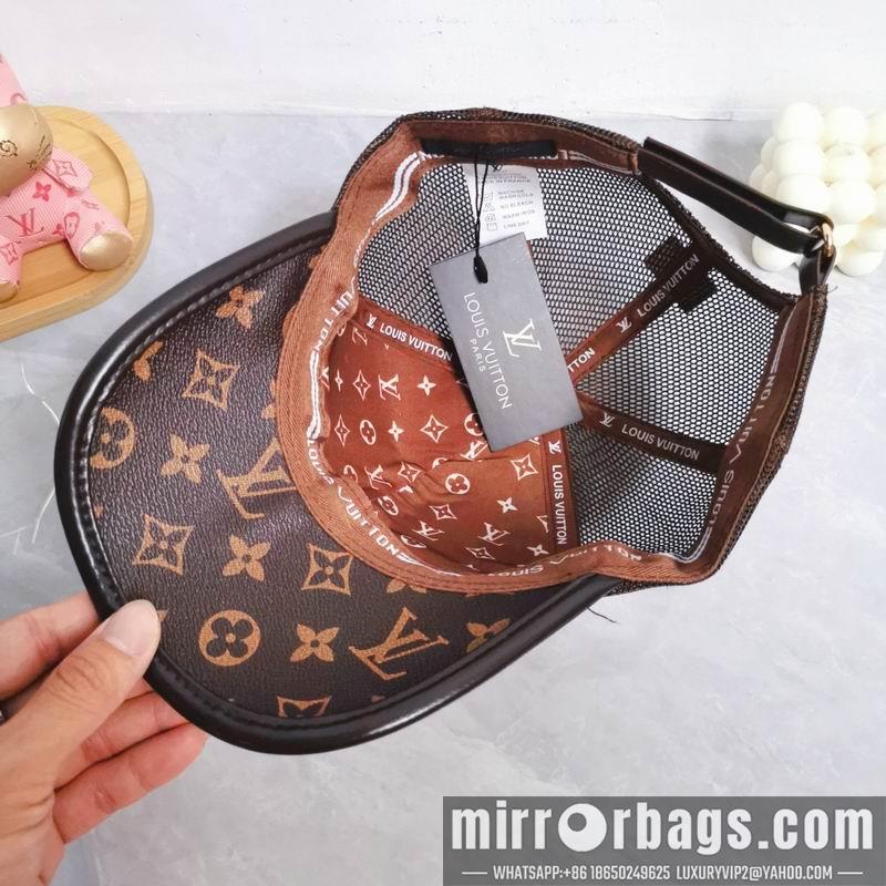 LV Hat dx25