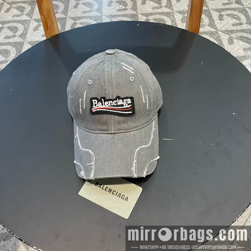 Balenciaga Hat 072303