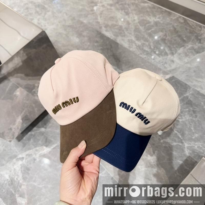 Miumiu Hat dx31