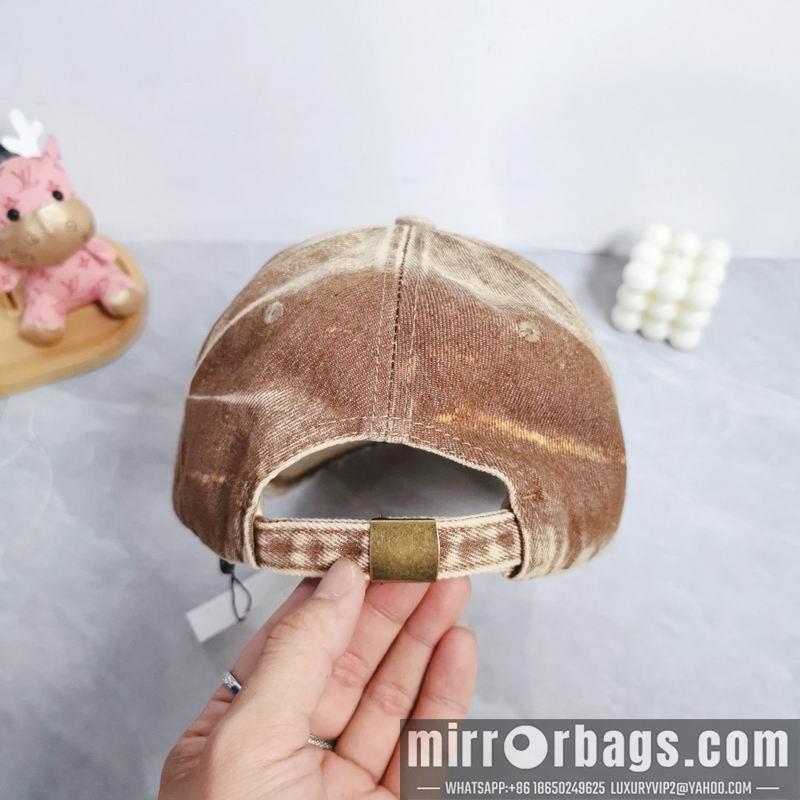 Gucci Hat dx01