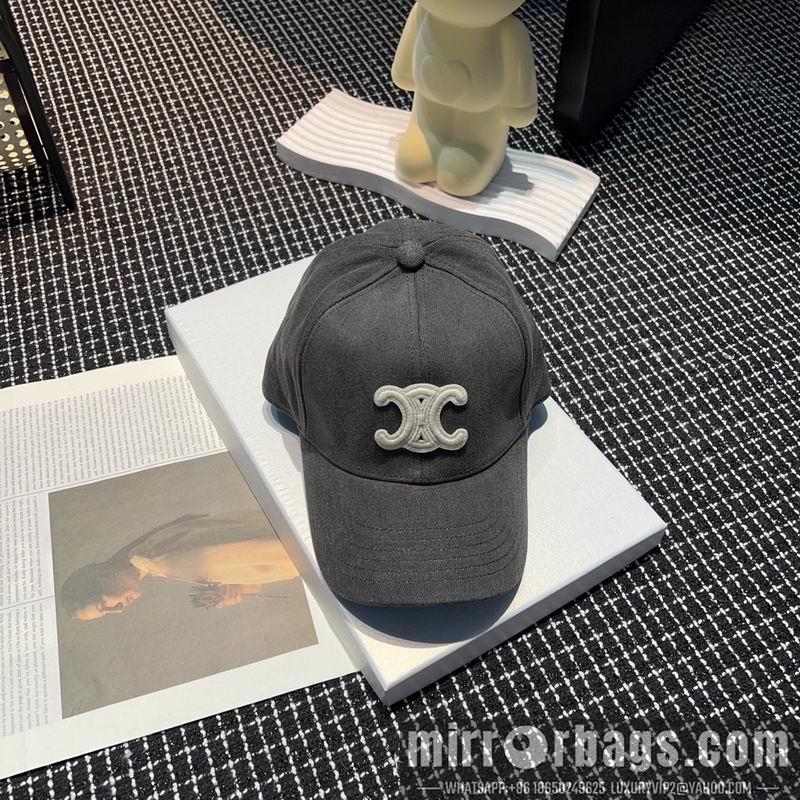 Celine Hat dx18