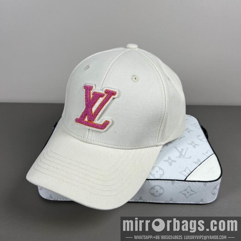 LV Hat dx15