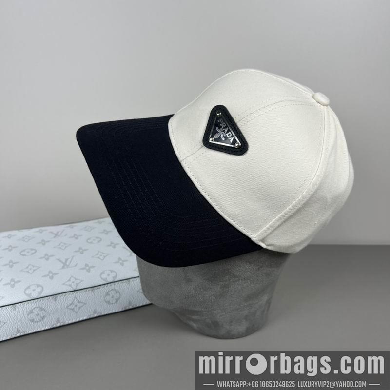 Prada Hat dx16