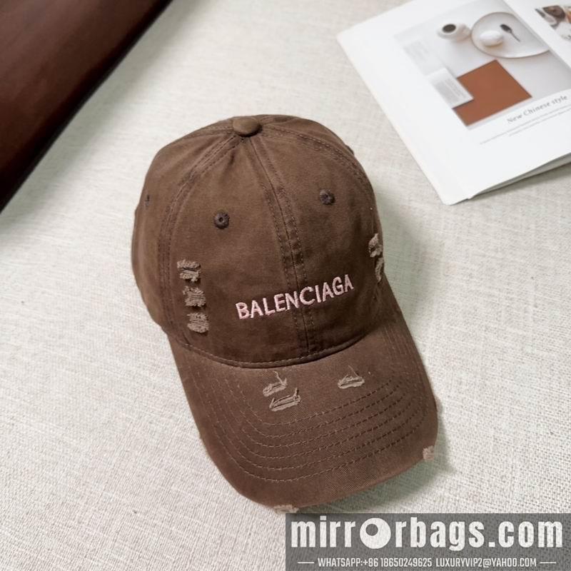 Balenciaga Hat dx115