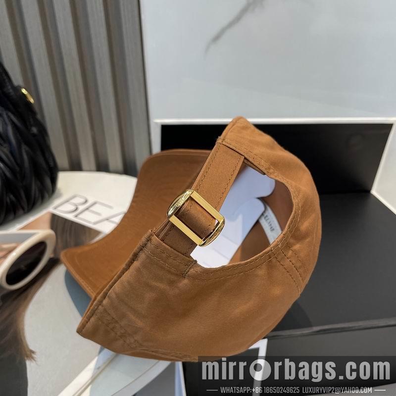 Celine Hat dx32