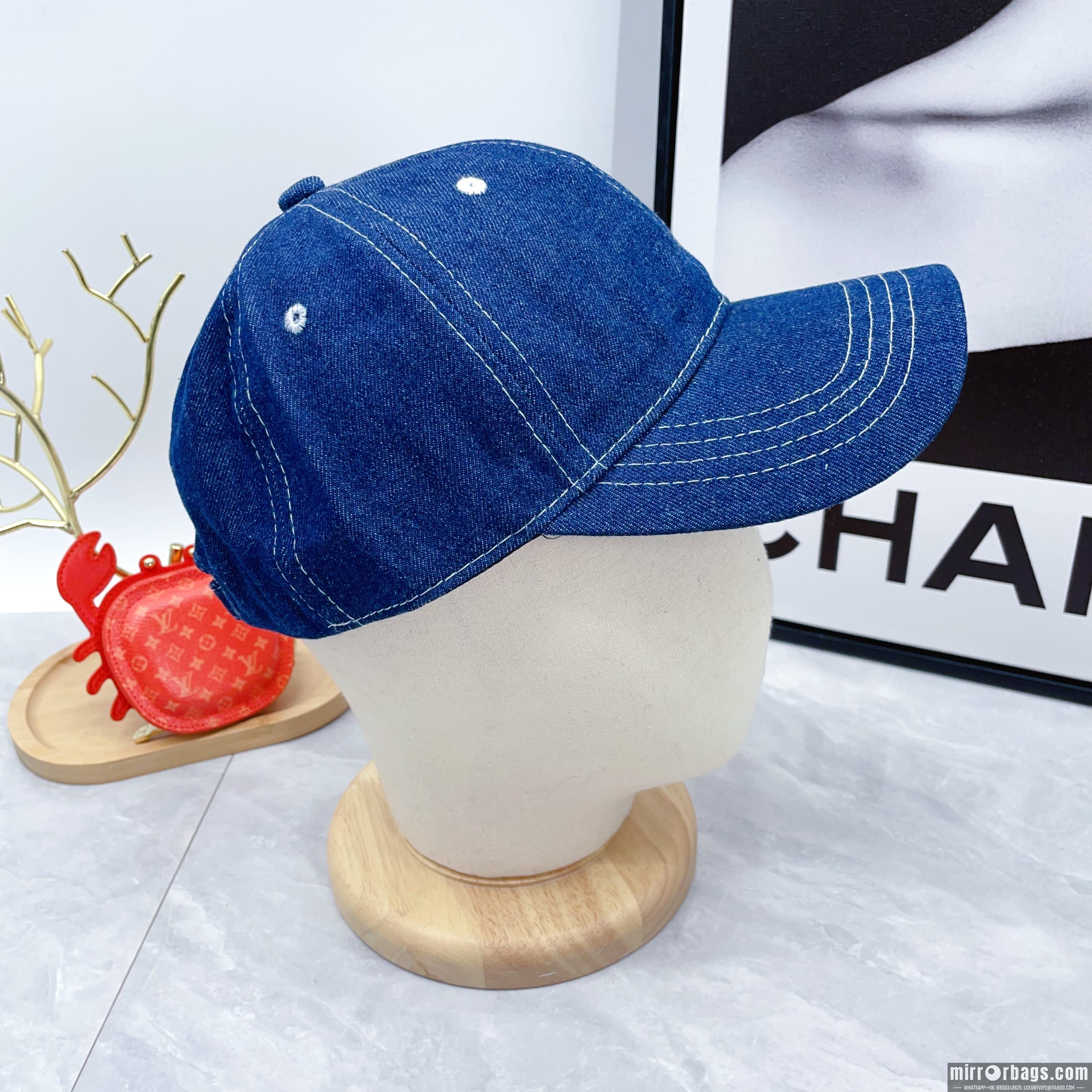 Chanel Hat dx01