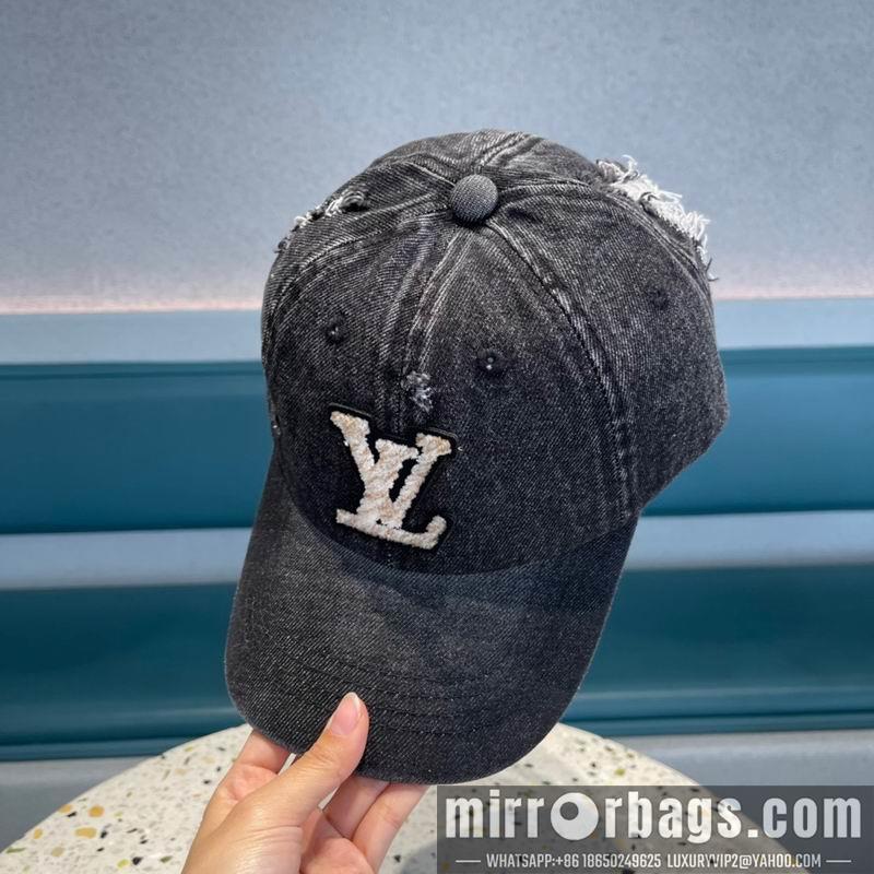 LV Hat 072207