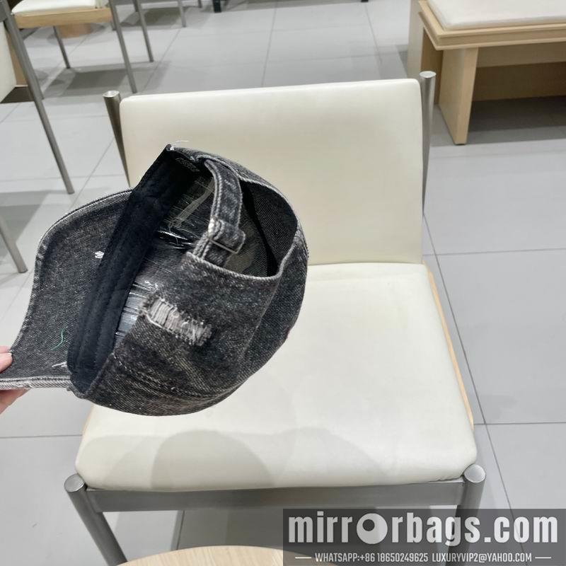 Prada Hat 032001