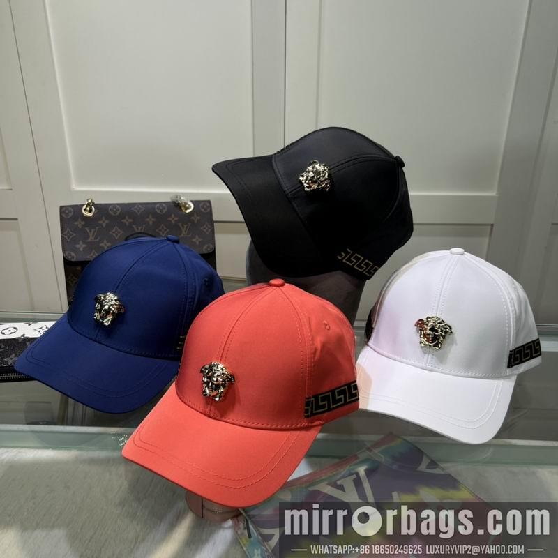 Versace Hat dx07