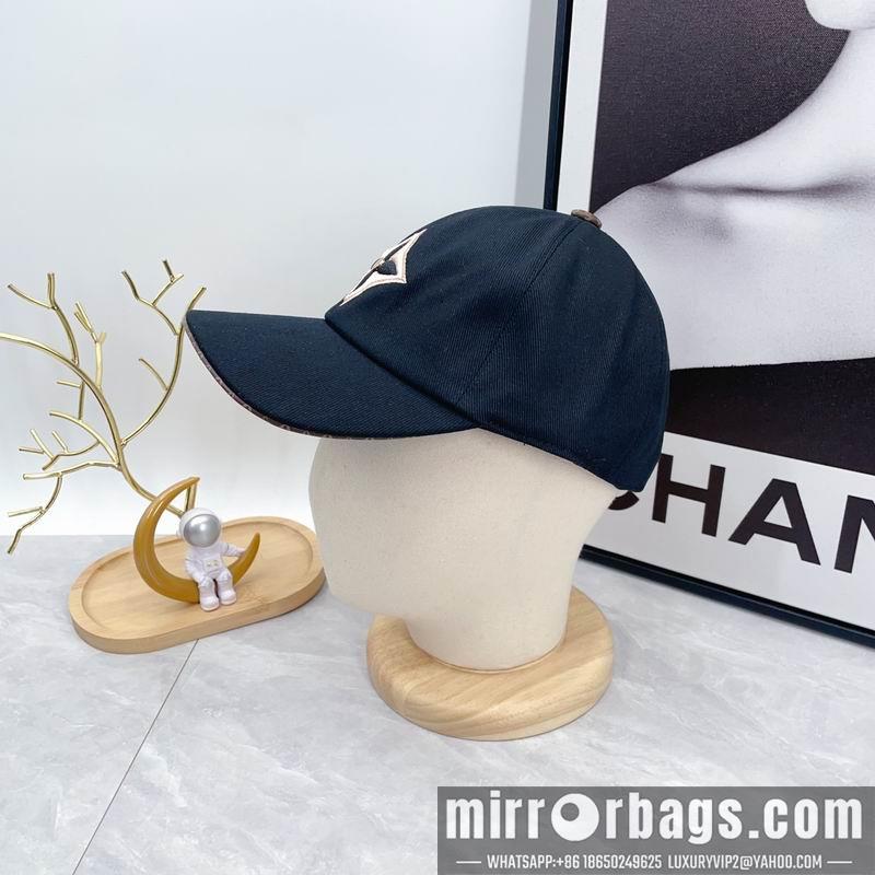 LV Hat dx160