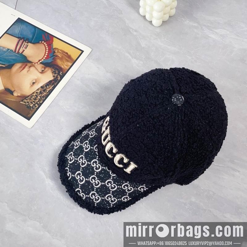 Gucci Hat dx140