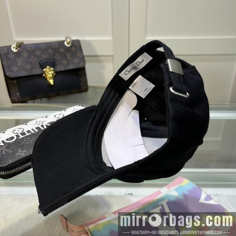Dior Hat dx08